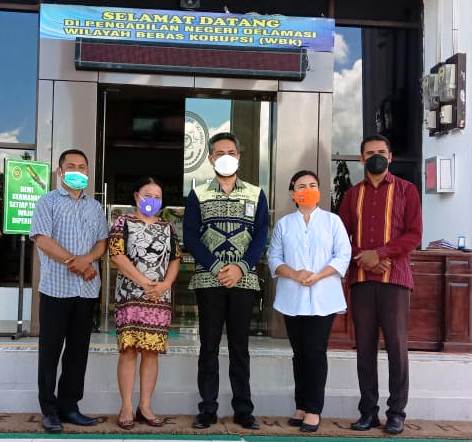 Memastikan Hak Memilih dan Dipilih, Bawaslu Kabupaten Kupang Koordinasi Dengan Pengadilan Negeri Oelamasi