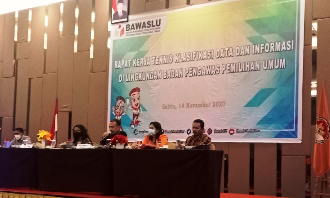 Bawaslu NTT Gelar Rakernis Klasifikasi Data dan Informasi 
