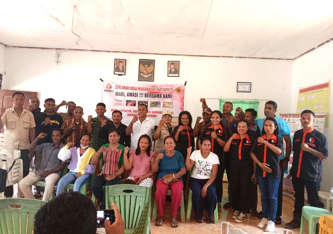 Panwascam Kupang Barat  Gelar Deklarasi Kampung Pengawasan Partisipatif