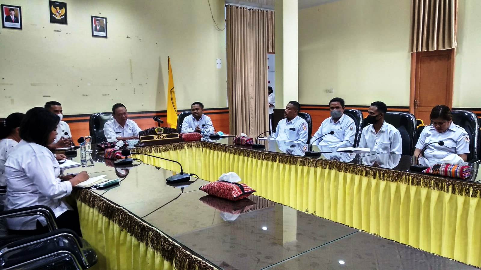 Pasca Penetapan Jadwal Pemilu dan Pilkada, Bawaslu Kabupaten Kupang Melakukan Pertemuan Dengan Bupati Kupang