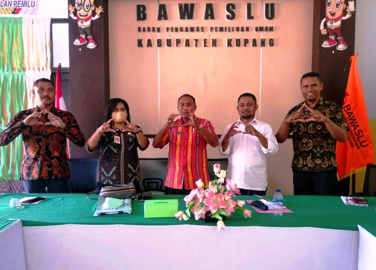 Arsip Berbasis Digital Menjadi Target Bawaslu Kabupaten Kupang