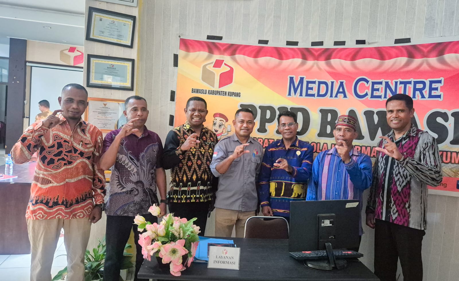 Bawaslu Kabupaten Kupang Siap Tindaklanjuti Hasil Visitasi Komisi Informasi Publik NTT: Perkuat Akses Informasi Publik yang Inklusif