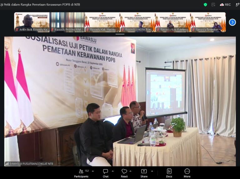Tangkapan layar Staf P2H Bawaslu Kabupaten Kupang Arifin Boik, S.H. saat mengikuti Sosialisasi Uji Petik dalam rangka Riset Pemetaan Kerawanan Isu Strategis Pemutakhiran Data Pemilih Berkelanjutan (PDPB) 
