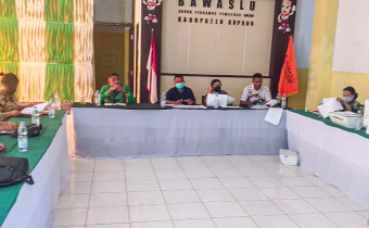 Persiapan Pemilu Dan Pemilihan Serentak Tahun 2024 Bawaslu Kabupaten Kupang Perkuat Kapasitas Staf Teknis