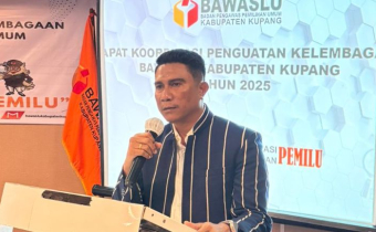 Ketua Bawaslu NTT Tekankan Pentingnya Pendidikan Pemilih dan Penguatan SDM Pengawas Pemilu