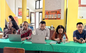 Jajaran Pimpinan Bawaslu Kabupaten Kupang saat mengikuti Kegiatan  Rapat Sumber Daya Manusia (SDM) Pengawas dan Kesekretariatan Tahun 2026