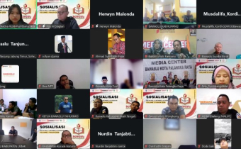 Hasil Tangkapan layar saat Anggota Bawaslu Kabupaten Kupang dan Kepala Sekretariat saat mengikuti  Sosialisasi Surat Edaran Program Bawaslu Membelajarkan 2 Tahun 2026