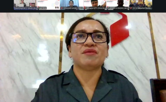 Hasil tangkapan layar Koordinator Divisi Hukum dan Penyelesaian Sengketa (HPS) Bawaslu Provinsi NTT  Magdalena Yunita Wake, S.H., M.H., saat menyampaikan materi GEMAS Edisi VI