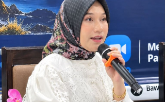 Hilmiyatillah Mokhsen ssat menjadi Narasumber pada kegiatan Rapat Koordinasi Pengelolaan Kehumasan, Peliputan dan Dokumentasi serta Informasi Publik Bawaslu Provinsi NTT